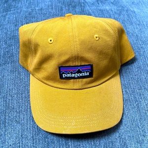 NWOT Patagonia P-6 Label Trad Cap Mustard